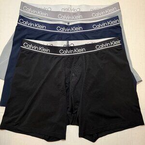 Calvin Klein Men's Boxer Briefs Three Pack in Black, Navy & Gray
